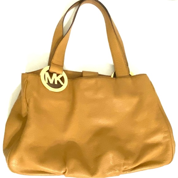 Michael Kors Bags Vintage Michael Kors Leather Shoulder Bag Poshmark